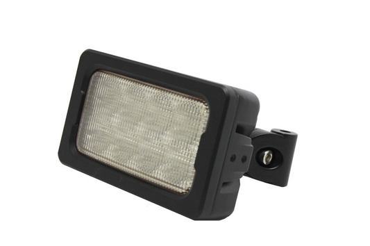 REVON 80W / 6800LM LED-TYÖVALO " VALTRA "